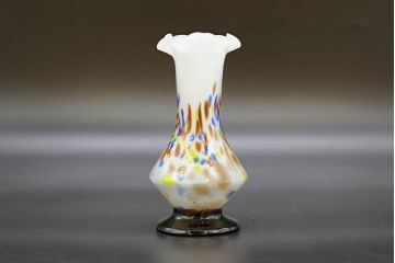 昭和レトロ　戦前　大正　可愛らしいデザインの古いマーブルガラス花瓶2個セット(フリル、色被せ、一輪挿し、花入、花器、硝子、吹きガラス)(R-076473)