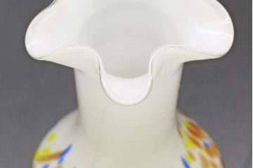 昭和レトロ　戦前　大正　可愛らしいデザインの古いマーブルガラス花瓶2個セット(フリル、色被せ、一輪挿し、花入、花器、硝子、吹きガラス)(R-076475)