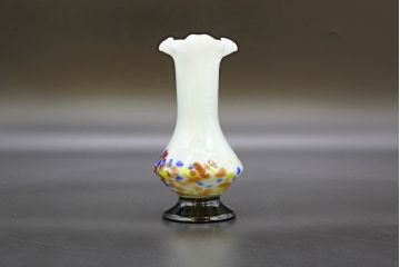 昭和レトロ　戦前　大正　可愛らしいデザインの古いマーブルガラス花瓶2個セット(フリル、色被せ、一輪挿し、花入、花器、硝子、吹きガラス)(R-076479)