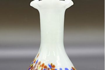 昭和レトロ　戦前　大正　可愛らしいデザインの古いマーブルガラス花瓶2個セット(フリル、色被せ、一輪挿し、花入、花器、硝子、吹きガラス)(R-076479)