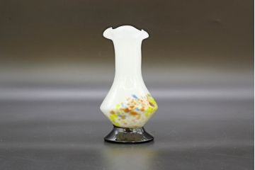 昭和レトロ　戦前　大正　可愛らしいデザインの古いマーブルガラス花瓶2個セット(フリル、色被せ、一輪挿し、花入、花器、硝子、吹きガラス)(R-076482)