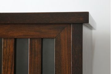 中古　美品　高級品　国産　職人手作り　総欅(ケヤキ)材　漆塗り　上質な和の空間を演出する水屋箪笥サイドボード(サイドキャビネット、収納棚、戸棚、食器棚)(R-076490)