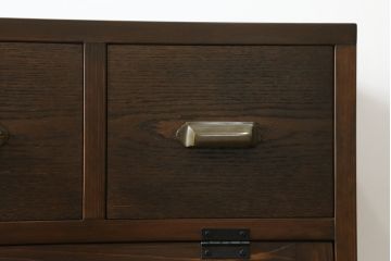 中古　ラフジュ工房オリジナル　深い木の色味と美しい木目が魅力的なパタパタ収納棚(下駄箱、ロッカー、キャビネット、戸棚)(R-076492)