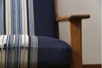 デンマークビンテージ　GETAMA(ゲタマ)　Hans J Wegner(ハンス・J・ウェグナー)　GE290A　くつろぎの空間を演出するアームチェアとオットマンのセット(椅子、イス、1P、一人掛けソファ、1人掛けソファ、フットスツール、ヴィンテージ、北欧)(R-076497)