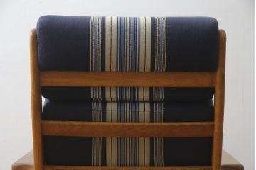 デンマークビンテージ　GETAMA(ゲタマ)　Hans J Wegner(ハンス・J・ウェグナー)　GE290A　くつろぎの空間を演出するアームチェアとオットマンのセット(椅子、イス、1P、一人掛けソファ、1人掛けソファ、フットスツール、ヴィンテージ、北欧)(R-076497)