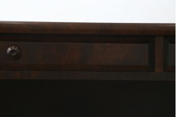 中古　希少な絶版品!　北海道民芸家具　落ち着いたシックな色合いが魅力のデスクとサイドチェストのセット(平机、ワークデスク、作業台、引き出し、ワゴン、在宅用、在宅ワーク用)(R-076498)