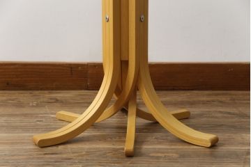 中古　美品　天童木工(Tendo)　ALBERO(アルベロ)　KEN OKUYAMA(奥山清行) デザイン 美術品のような佇まいが美しいコートハンガー(ポールハンガー、帽子掛け、店舗什器)(R-076499)