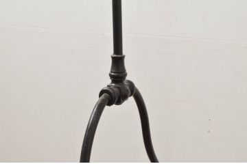フランスビンテージ　緩やかなカーブを描く脚がお洒落な真鍮(しんちゅう)とアイアンのハンガーラック(ポールハンガー、洋服掛け、コート掛け、店舗什器、ヴィンテージ)(R-076505)