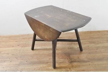 イギリスビンテージ　ERCOL(アーコール)　ニレ材　シンプルなデザインと機能性の良さが魅力的なバタフライダイニングテーブル(バタフライテーブル、ドロップリーフテーブル、エクステンションテーブル、ラウンドテーブル、丸テーブル、2人掛け、4人掛け、ヴィンテージ、英国、北欧)(R-076529)