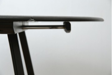 イギリスヴィンテージ　ERCOL(アーコール)　ニレ材　シンプルなデザインと機能性の良さが魅力的なバタフライダイニングテーブル　(R-076529)