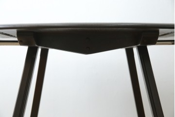イギリスヴィンテージ　ERCOL(アーコール)　ニレ材　シンプルなデザインと機能性の良さが魅力的なバタフライダイニングテーブル　(R-076529)