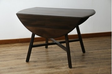 イギリスヴィンテージ　ERCOL(アーコール)　ニレ材　シンプルなデザインと機能性の良さが魅力的なバタフライダイニングテーブル　(R-076529)