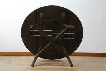 イギリスヴィンテージ　ERCOL(アーコール)　ニレ材　シンプルなデザインと機能性の良さが魅力的なバタフライダイニングテーブル　(R-076529)