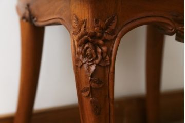 海外ビンテージ　チーク材　美しい彫刻のカービングダイニングチェア(板座チェア、椅子、イス、ヴィンテージ)(R-076530)