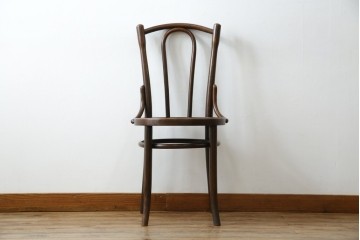 アンティーク家具　ポーランド　MUNDUS and J&J Kohn Ltd(ムンダス&ヤコブ・ヨゼフコーン社)　しなやかなループを描く曲げ木のデザインが美しいベントウッドチェア　(R-076531)