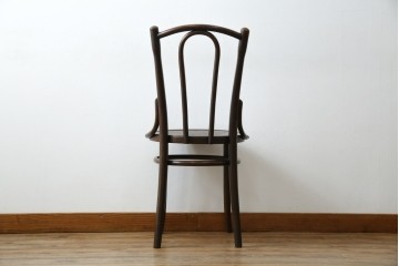 アンティーク家具　ポーランド　MUNDUS and J&J Kohn Ltd(ムンダス&ヤコブ・ヨゼフコーン社)　しなやかなループを描く曲げ木のデザインが美しいベントウッドチェア　(R-076531)