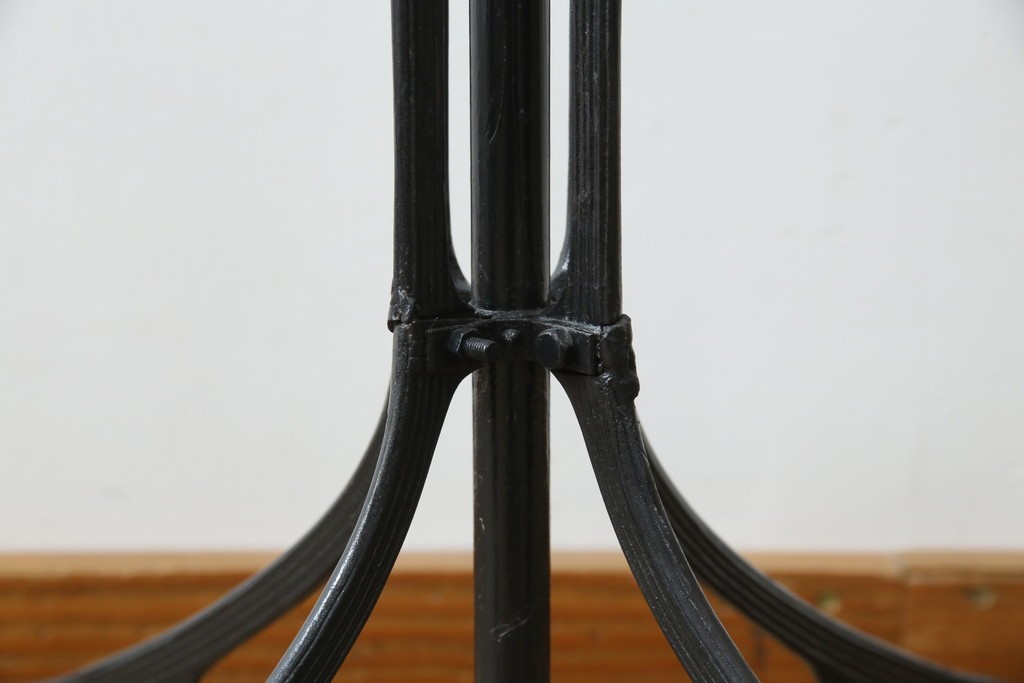 フランスアンティーク　ヨーロピアンな雰囲気漂う譜面台　(R-076532)