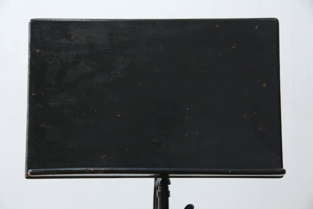 フランスアンティーク　ヨーロピアンな雰囲気漂う譜面台　(R-076532)