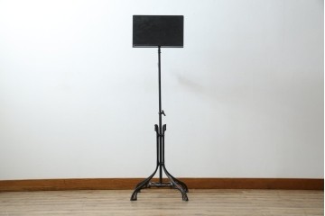 フランスアンティーク　ヨーロピアンな雰囲気漂う譜面台　(R-076532)