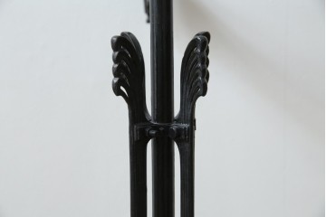 フランスアンティーク　ヨーロピアンな雰囲気漂う譜面台　(R-076532)