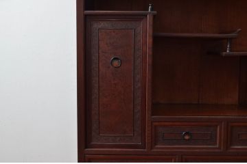 和製アンティーク　激レア　希少!!　図録級　高級品　指物工芸家具　象嵌入り　前面欅(ケヤキ)材　玉杢　趣のある佇まいが魅力的な収納棚(キャビネット、違い棚、茶箪笥、茶棚、飾り棚、戸棚)(R-076537)
