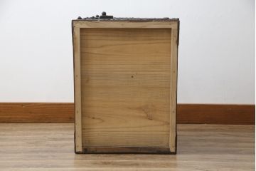 和製アンティーク　前面欅(ケヤキ)材　掛硯型　時代の流れを感じる佇まいが魅力的な佐渡船箪笥(舟箪笥、懸硯型、和箪笥、時代箪笥、小物収納)(R-076543)