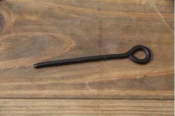 和製アンティーク　前面欅(ケヤキ)材　掛硯型　時代の流れを感じる佇まいが魅力的な佐渡船箪笥(舟箪笥、懸硯型、和箪笥、時代箪笥、小物収納)(R-076543)
