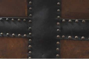 ヨーロッパアンティーク　重厚な金具が目を引く船トランク(舟トランク、ブランケットボックス、トランクテーブル、センターテーブル、ローテーブル、ディスプレイ雑貨、収納箱、店舗什器)(R-076546)