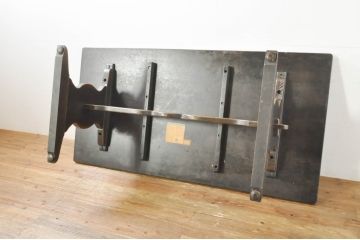 中古　飛騨産業　PROVINCIAL(プロヴィンシャル・プロビンシャル)　使い込まれた風合いが味わい深いダイニングテーブル(4人掛け、6人掛け、食卓、作業台)(R-076548)