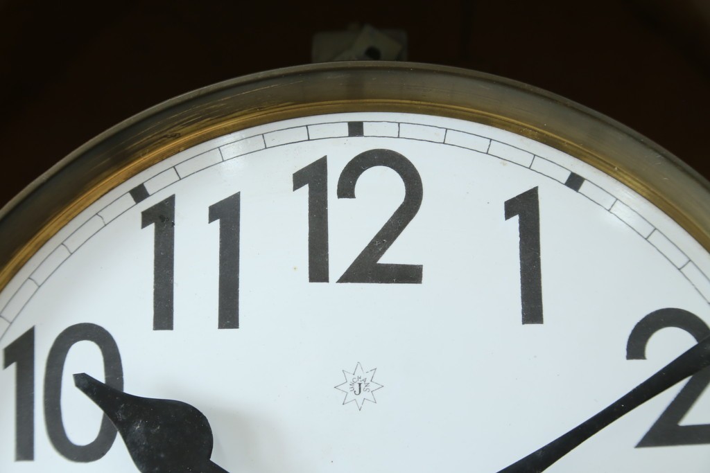 ドイツアンティーク　JUNGHANS(ユンハンス)　ウエストミンスターチャイムを備えた存在感のあるホールクロック　(R-076552)