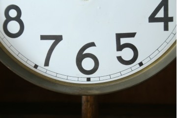 ドイツアンティーク　JUNGHANS(ユンハンス)　ウエストミンスターチャイムを備えた存在感のあるホールクロック　(R-076552)