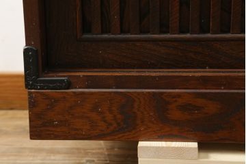 中古　美品　国産職人手作り　前面欅(ケヤキ)材玉杢　和の空間づくりにおすすめの重ね戸棚(食器棚、収納棚、キャビネット)(R-076554)