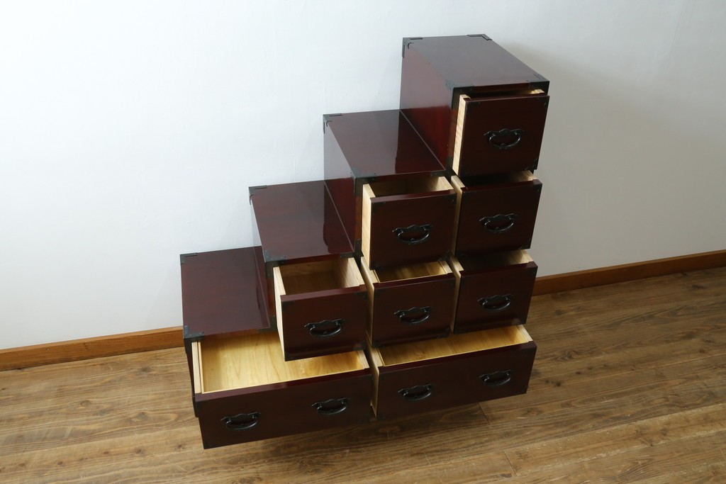 中古　美品　田中家具　二本松箪笥　上質な和の雰囲気漂う階段箪笥　定価約41万円　(R-076559)
