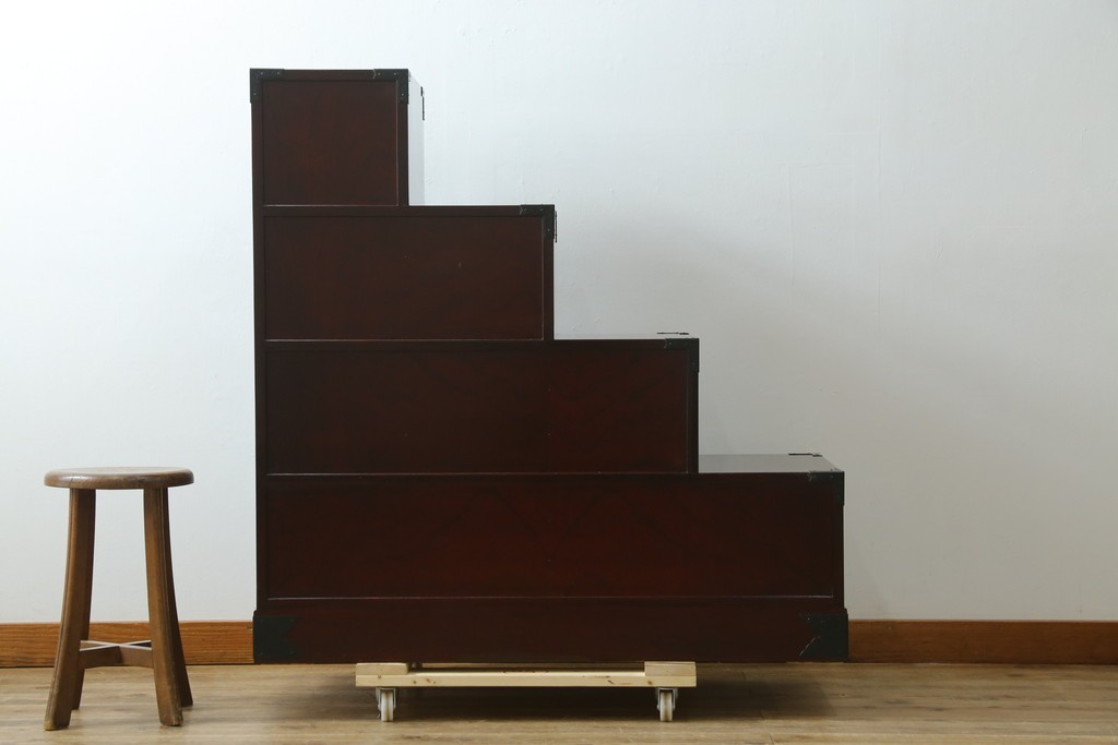 中古　美品　田中家具　二本松箪笥　上質な和の雰囲気漂う階段箪笥　定価約41万円　(R-076559)