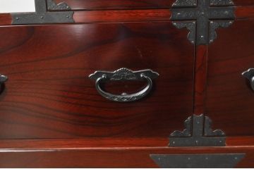 中古　美品　田中家具　二本松箪笥　上質な和の雰囲気漂う階段箪笥(収納箪笥、整理箪笥、和タンス、引き出し)(定価約41万円)(R-076559)