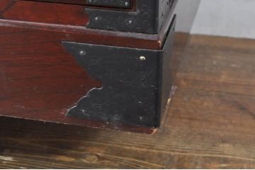 中古　美品　田中家具　二本松箪笥　上質な和の雰囲気漂う階段箪笥(収納箪笥、整理箪笥、和タンス、引き出し)(定価約41万円)(R-076559)