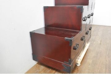 中古　美品　田中家具　二本松箪笥　上質な和の雰囲気漂う階段箪笥(収納箪笥、整理箪笥、和タンス、引き出し)(定価約41万円)(R-076559)