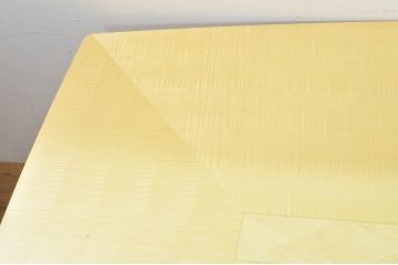 中古　美品!!　高級品　IDC大塚家具取り扱い　松創　ウィーン/ウェーブ No.1　ホワイトシカモア材が美しいダイニングテーブル(食卓、4人掛け、四人掛け、6人掛け、六人掛け)(定価約135万円)(R-076561)