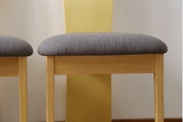 中古　美品　IDC大塚家具取り扱い　松創　MARINE(マリーン)　スタイリッシュなデザインが目を惹くダイニングチェア4脚セット(椅子、イス)(定価4脚で約60万円)(R-076562)