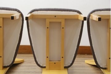 中古　美品　IDC大塚家具取り扱い　松創　MARINE(マリーン)　スタイリッシュなデザインが目を惹くダイニングチェア4脚セット(椅子、イス)(定価4脚で約60万円)(R-076562)