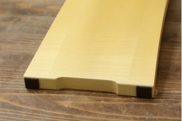 中古　美品　IDC大塚家具取り扱い　松創　MARINE(マリーン)　スタイリッシュなデザインが目を惹くダイニングチェア4脚セット(椅子、イス)(定価4脚で約60万円)(R-076562)