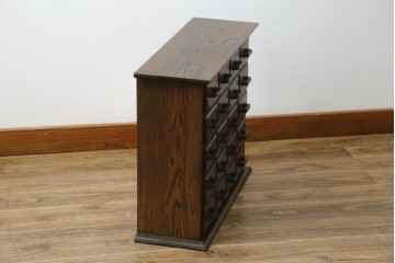 和製ヴィンテージ　引き出し20杯　使い込まれた風合いが味わい深い薬箪笥　(R-076566)