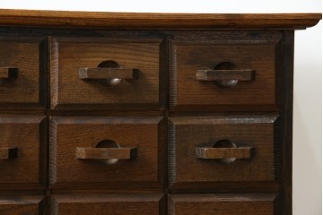 和製ヴィンテージ　引き出し20杯　使い込まれた風合いが味わい深い小引き出し　(R-076567)