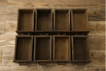 和製ヴィンテージ　引き出し20杯　使い込まれた風合いが味わい深い小引き出し　(R-076567)