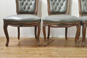 中古　カリモク家具(karimoku)　domani(ドマーニ)　Louis(ルイ)XVシリーズ　本革(レザー)　シックでクラシカルな雰囲気漂うダイニングチェア4脚セット(椅子、イス)(定価4脚で約200万円)(R-076576)
