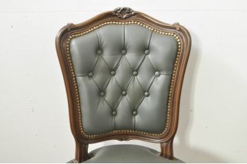 中古　カリモク家具(karimoku)　domani(ドマーニ)　Louis(ルイ)XVシリーズ　本革(レザー)　シックでクラシカルな雰囲気漂うダイニングチェア4脚セット(椅子、イス)(定価4脚で約200万円)(R-076576)