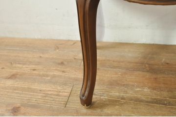 中古　カリモク家具(karimoku)　domani(ドマーニ)　Louis(ルイ)XVシリーズ　本革(レザー)　シックでクラシカルな雰囲気漂うダイニングチェア4脚セット(椅子、イス)(定価4脚で約200万円)(R-076576)