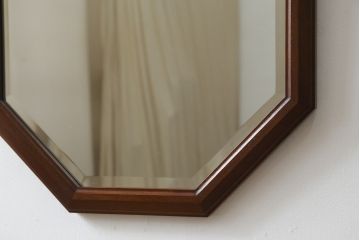 中古　美品　maruni(マルニ木工)　シンプルなデザインで取り入れやすいミラー(ウォールミラー、壁掛け鏡、店舗什器)(R-076580)