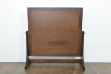 中古　松本民芸家具　シックな佇まいが魅力的なA型置き鏡(卓上ミラー、スタンドミラー)(定価約14万3千円)(R-076589)
