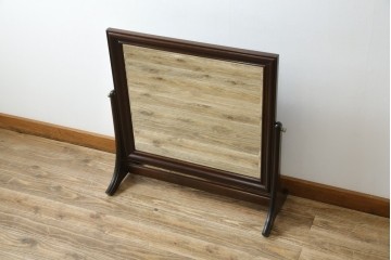 中古　松本民芸家具　シックな佇まいが魅力的なA型置き鏡　定価約14万3千円　(R-076589)